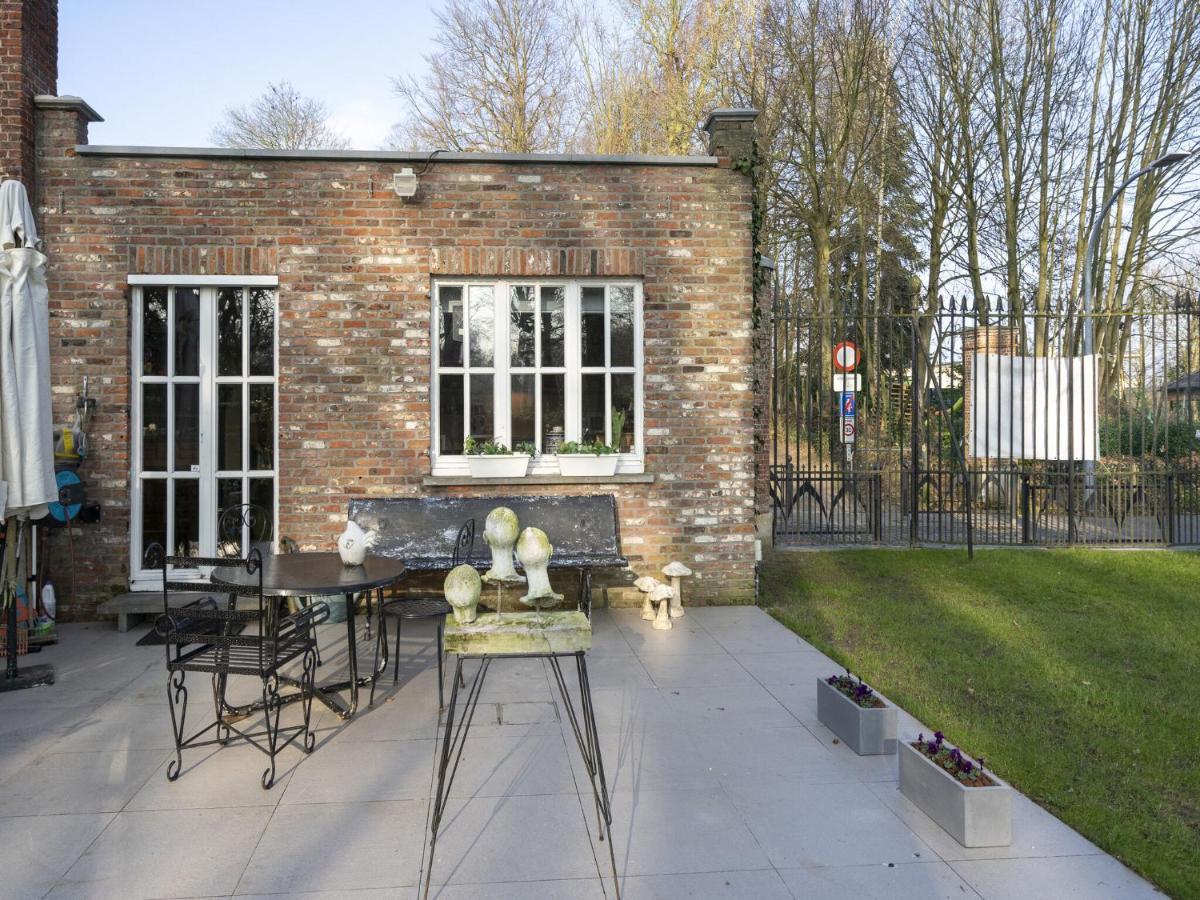 Apartment In Kruibeke At Wissekerke Castle 외부 사진