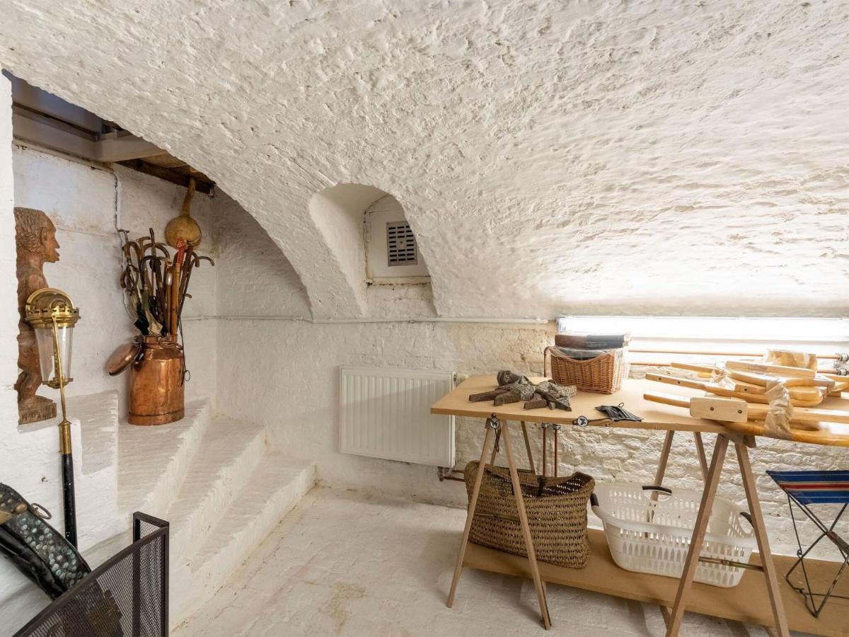 Apartment In Kruibeke At Wissekerke Castle 외부 사진